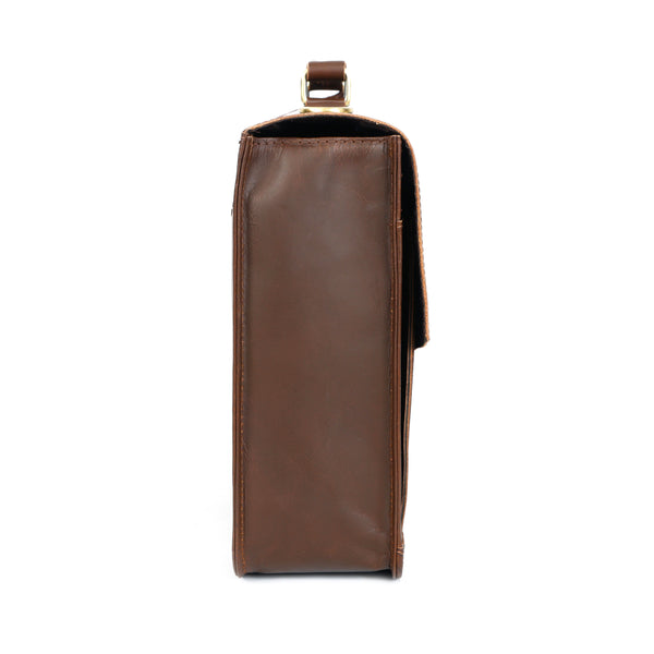 Load image into Gallery viewer, Bennett Buffalo Leather Messenger Bag for Men