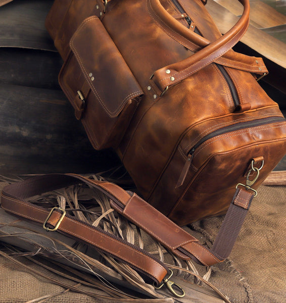 Load image into Gallery viewer, Lark Buffalo Leather Duffel Bag for Men