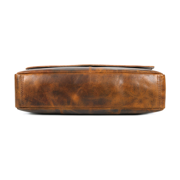 Load image into Gallery viewer, Sawyer Buffalo Leather Messenger Bag for Men
