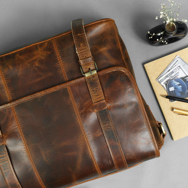 Load image into Gallery viewer, Carter Buffalo Leather Messenger Bag for Men
